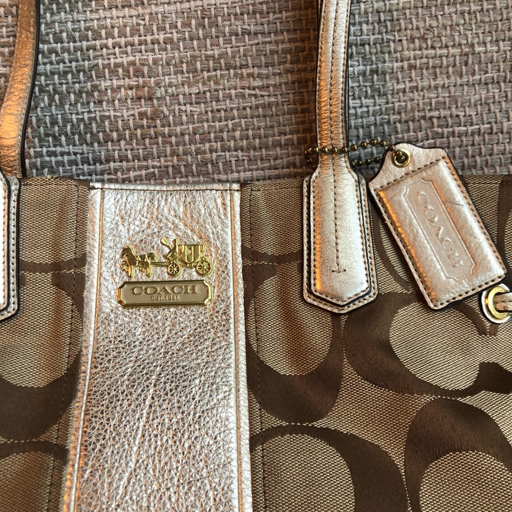 Coach Chelsea Bag - Picture 5 of 8